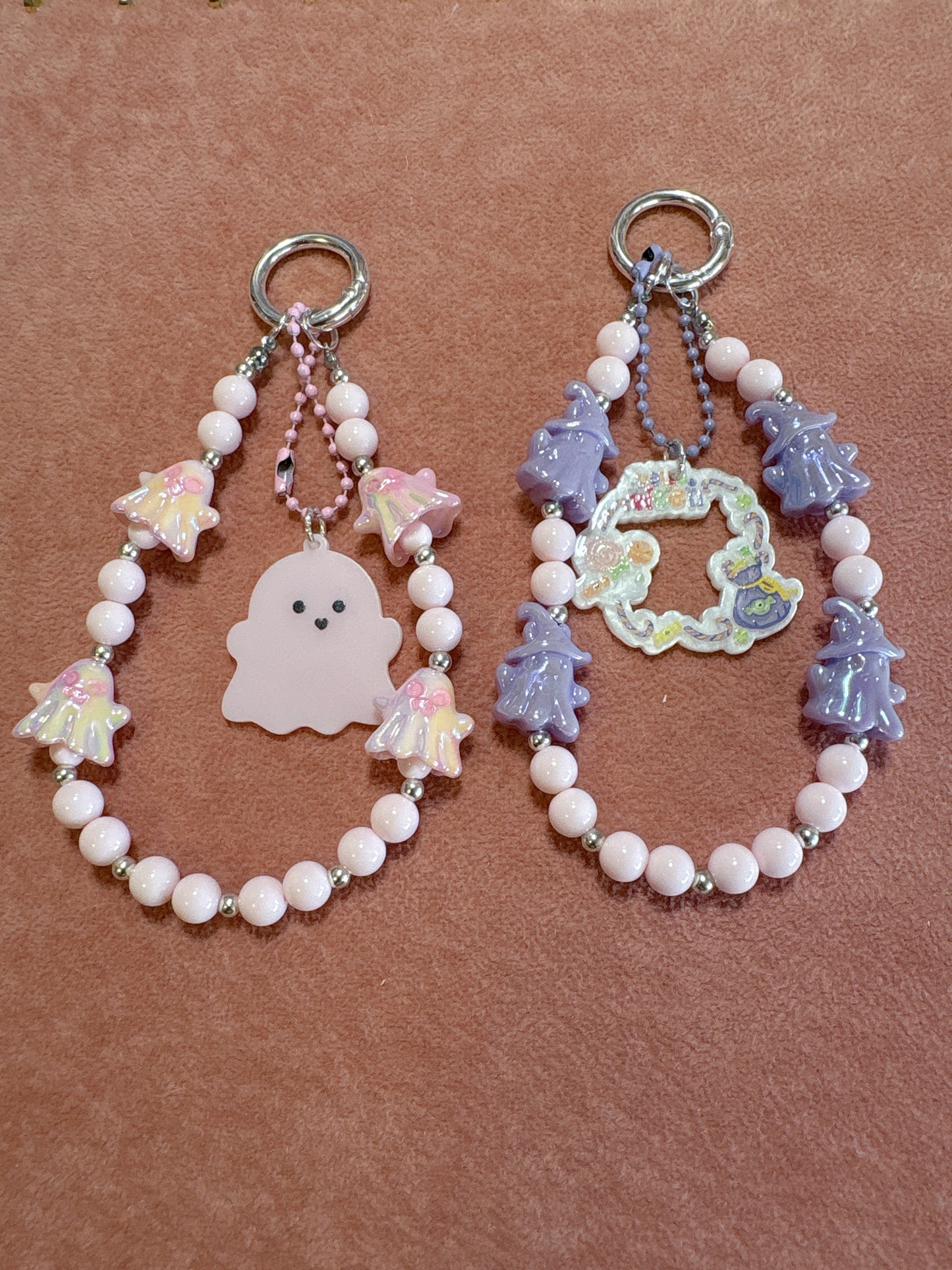 Spooky Ghost Keychain