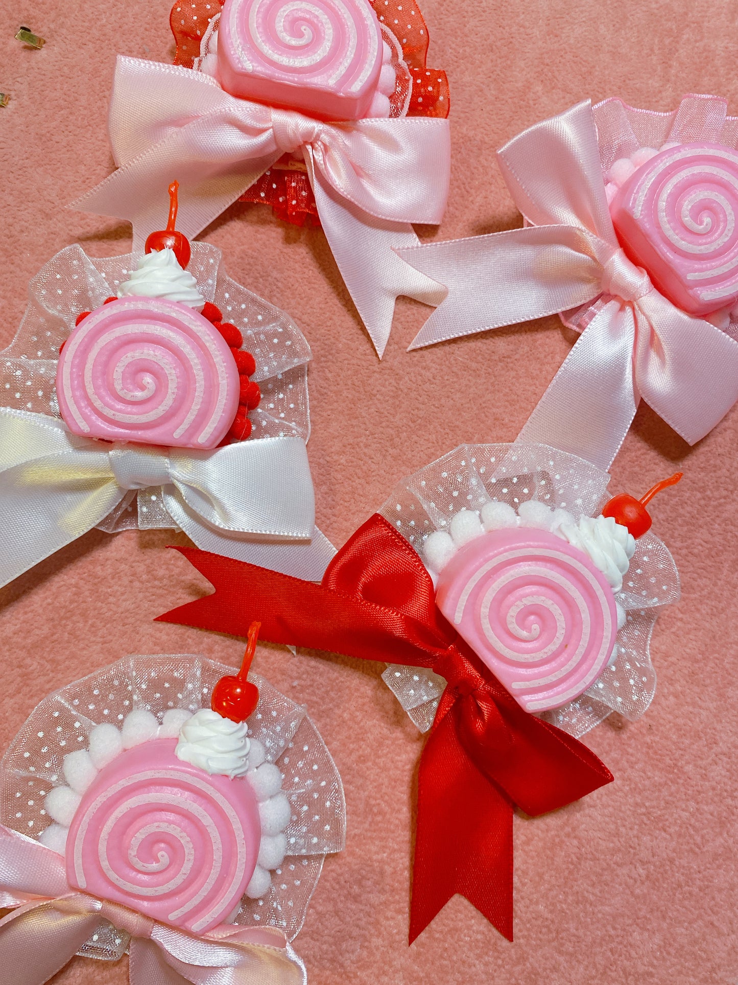 Cake Roll 2-way Clip