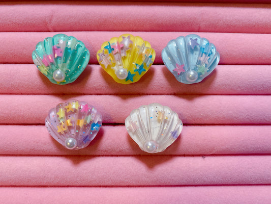 Starry Seashell Ring